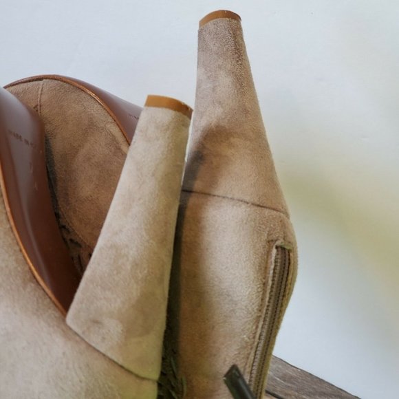 DVF Suede Peep Toe Heels 4"Taupe - Picture 6 of 12